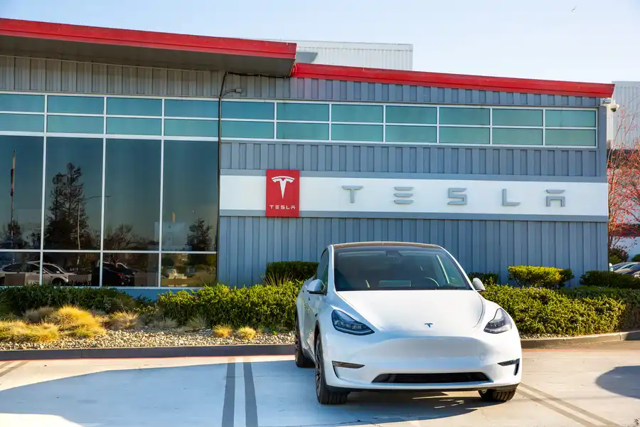 Professional Tesla Solar Panels in Montebello, CA